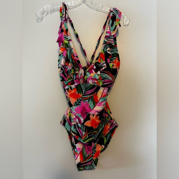 BEYOND CONTROL Tropical Ruffle One-Piece Swimsuit Size  8 Vibrant Floral Print - Picture 4 of 6
